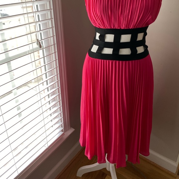 BCBGMAXAZRIA Dress - Picture 3 of 9